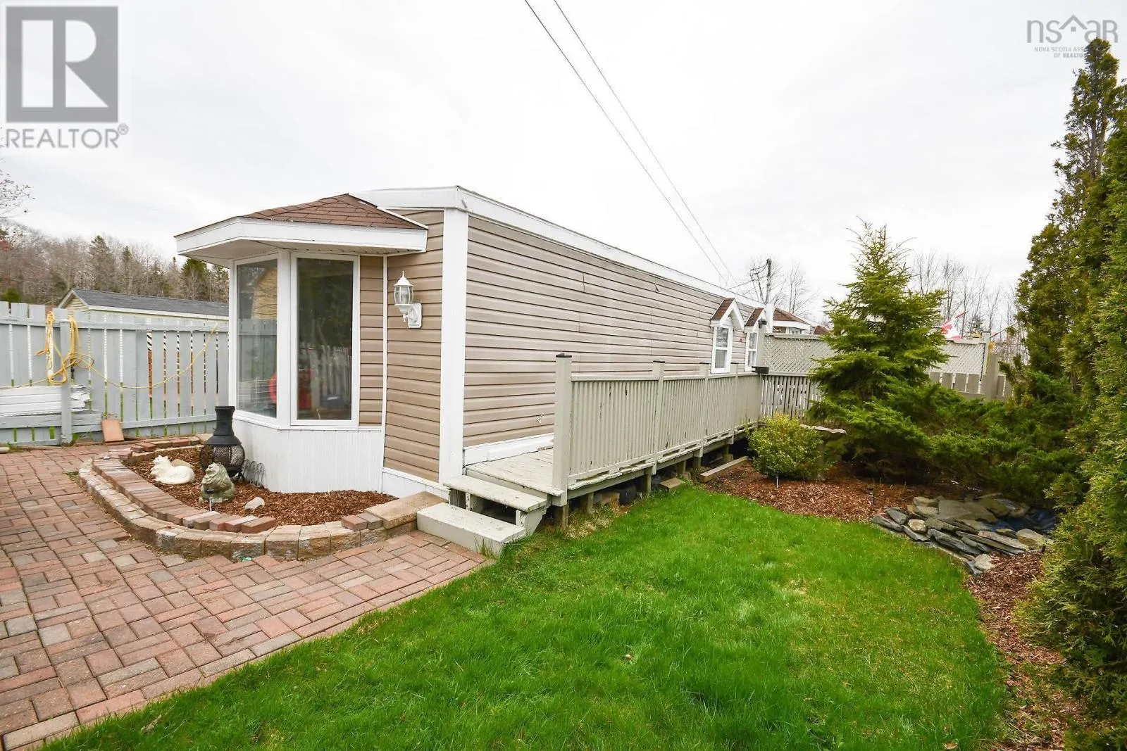286 Parklane Drive