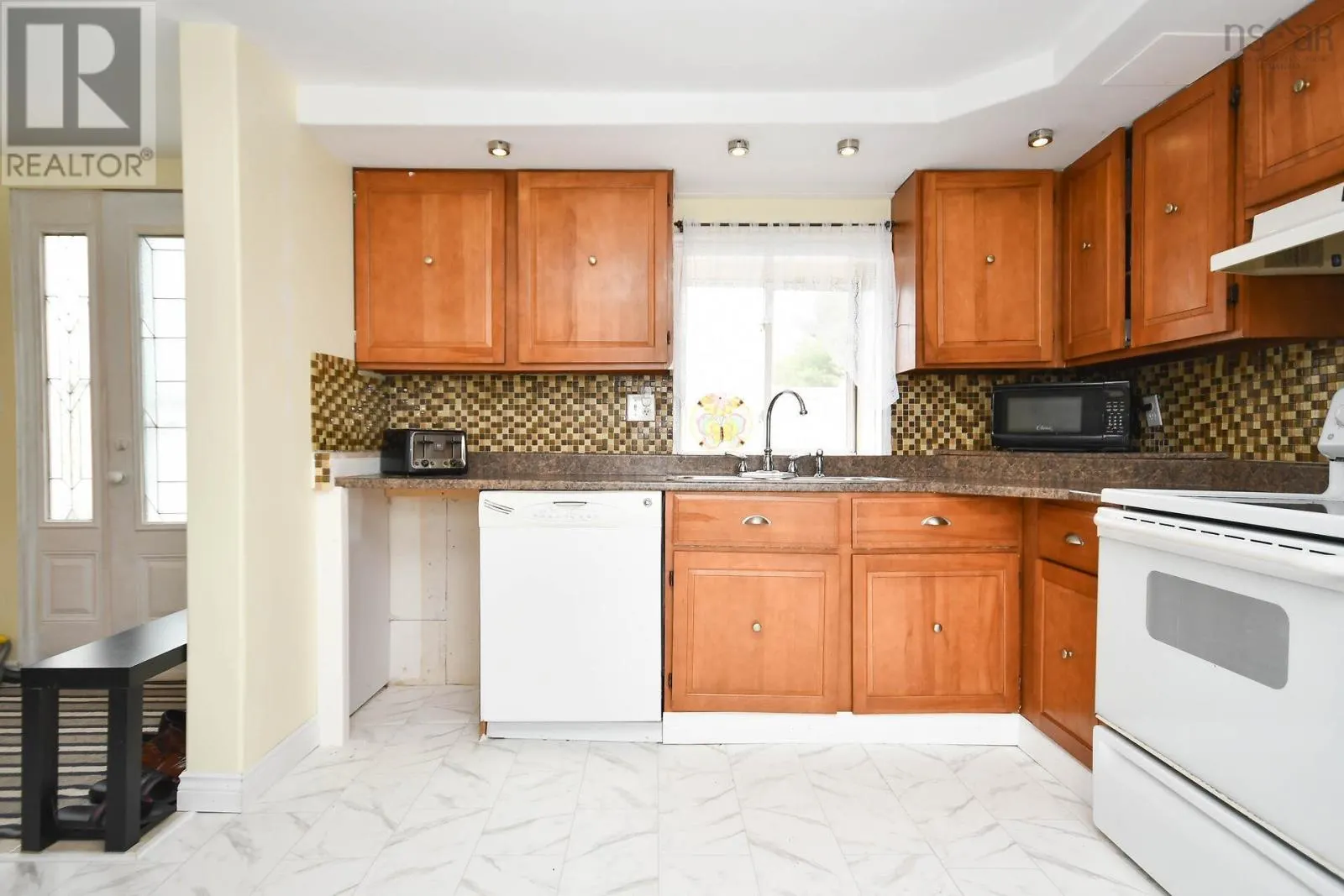 286 Parklane Drive