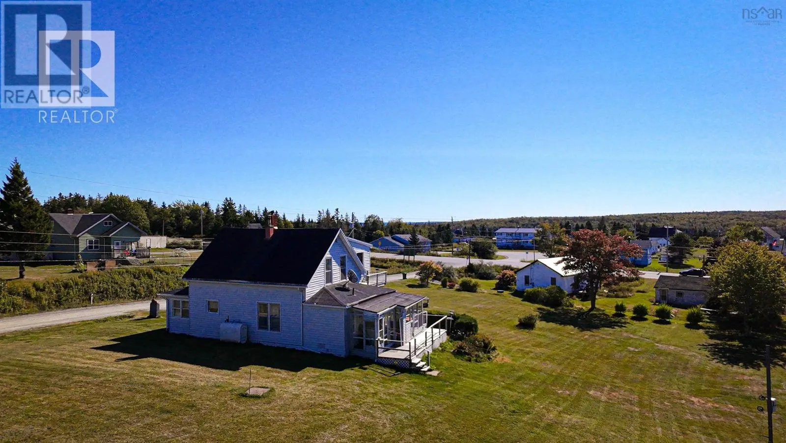 11 Harbourview Drive