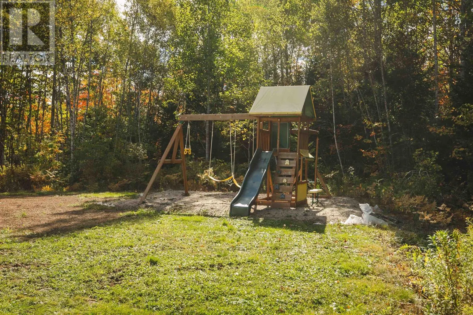586 Canaan Road