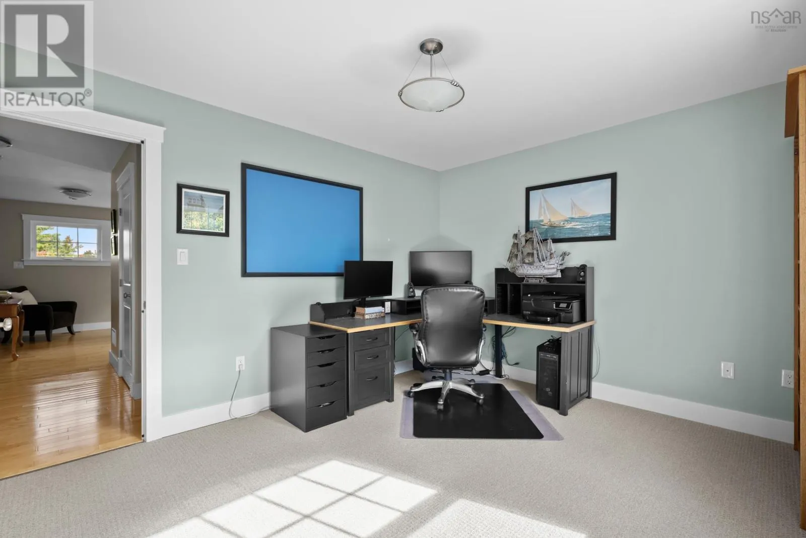 156 Keep Crescent