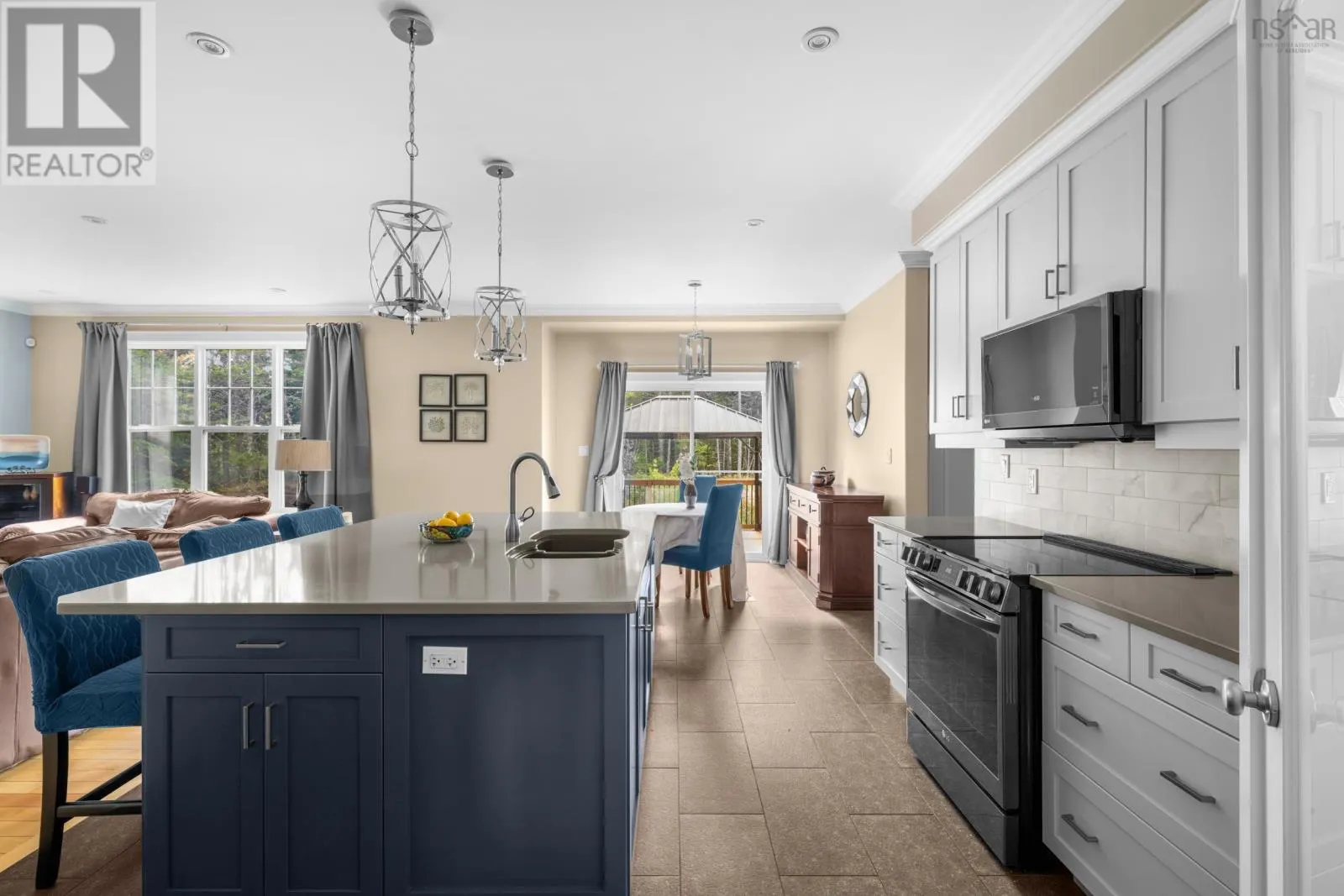 156 Keep Crescent