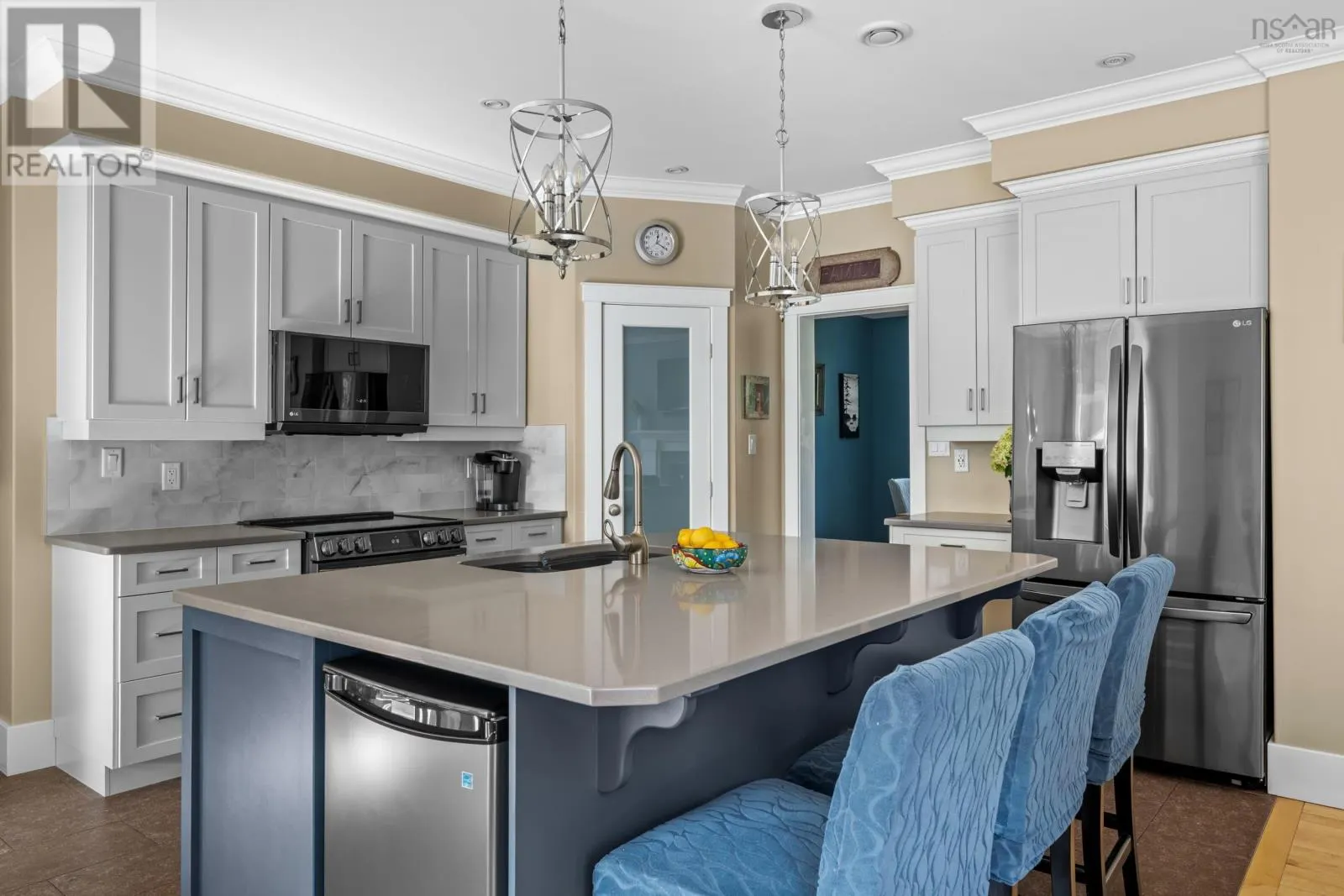 156 Keep Crescent