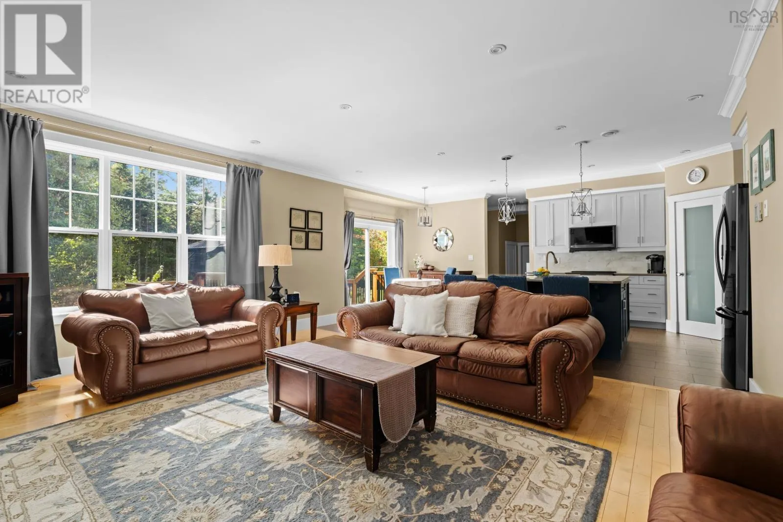 156 Keep Crescent