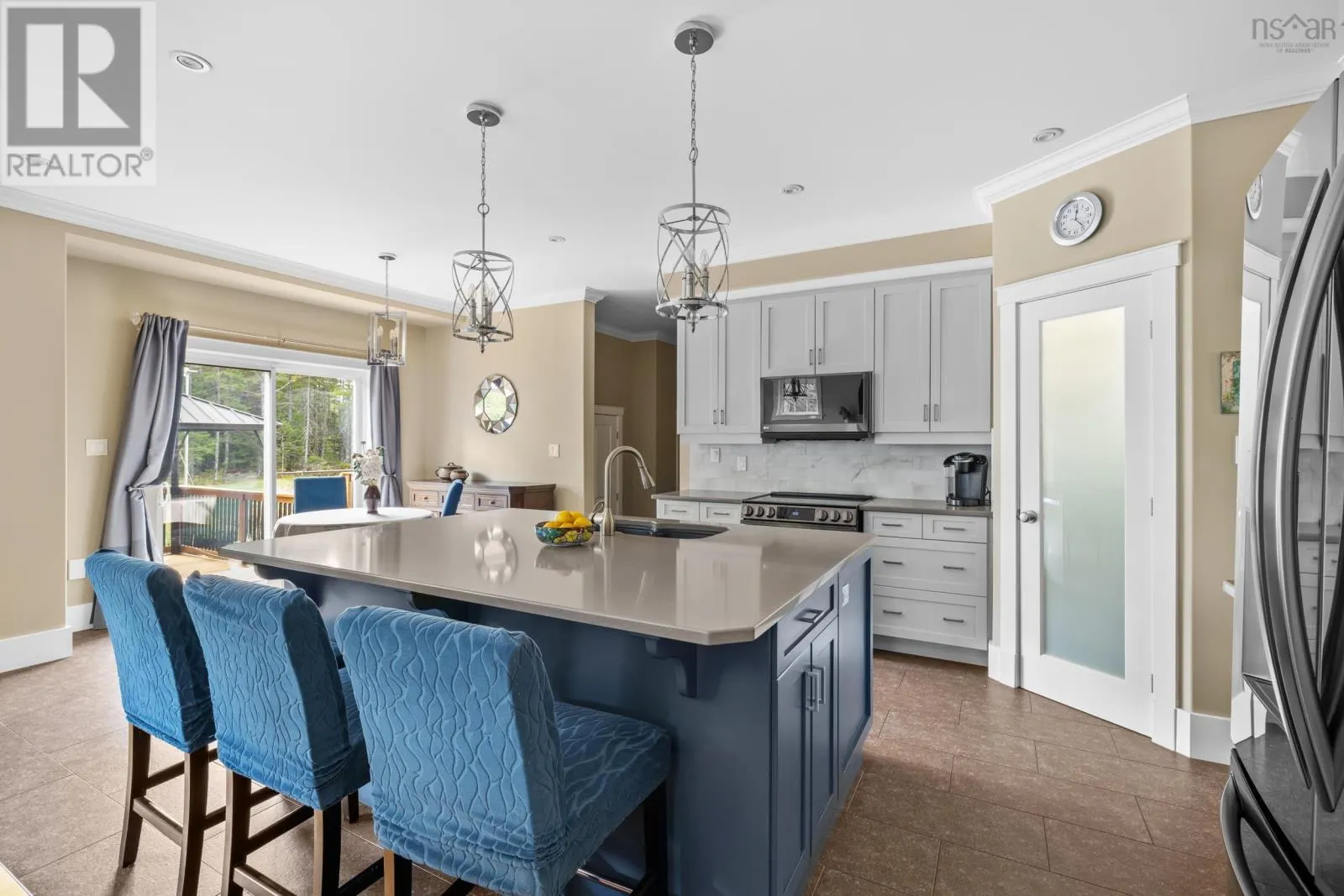 156 Keep Crescent