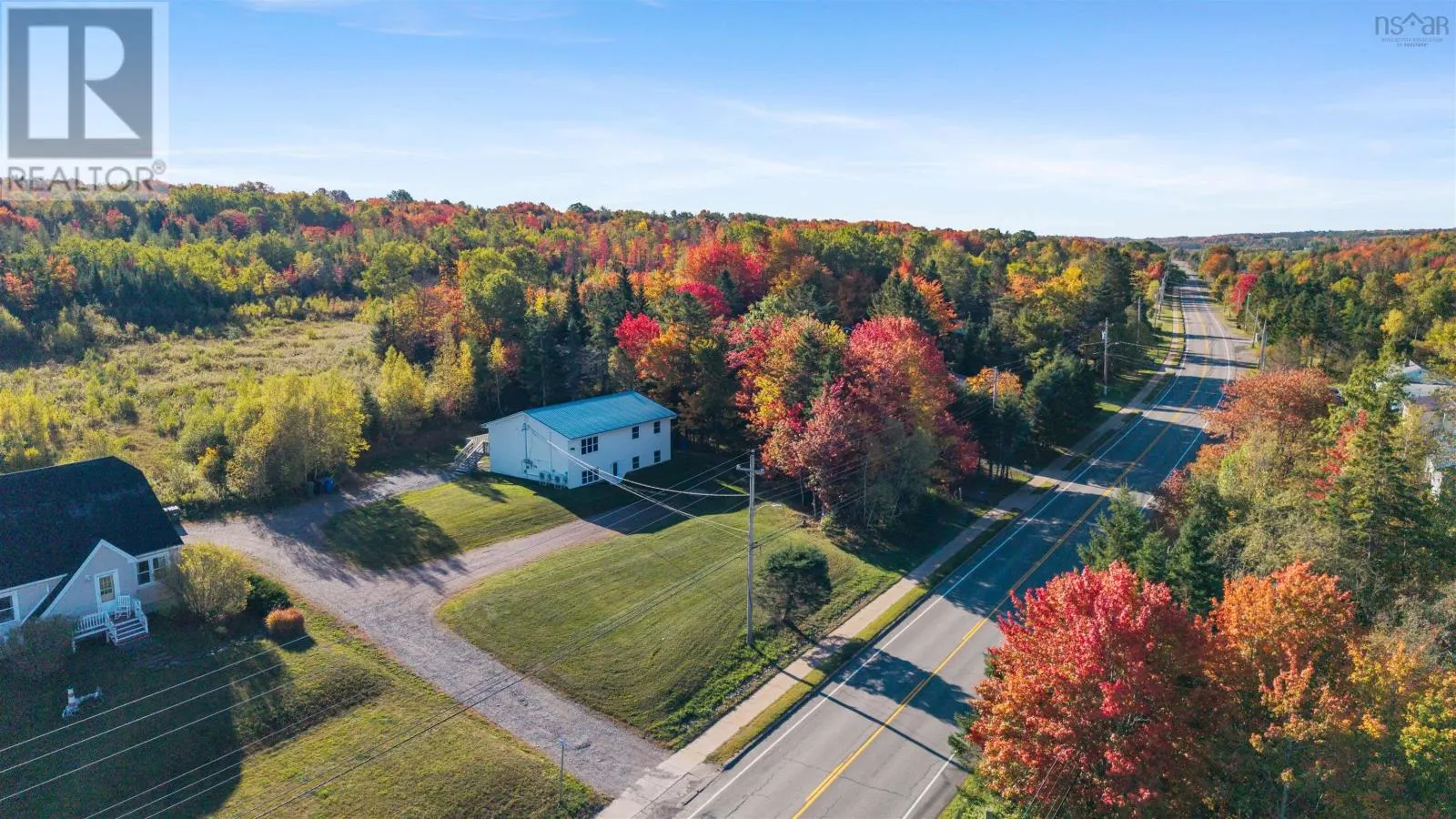 4/6 Elroy Lane