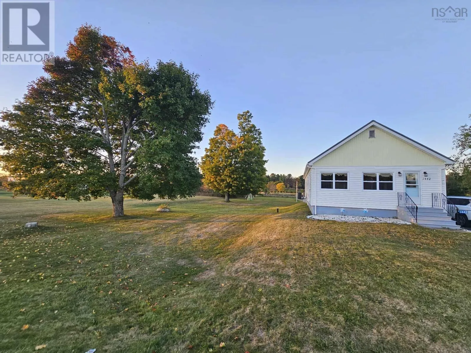 1442 Salmon River Road