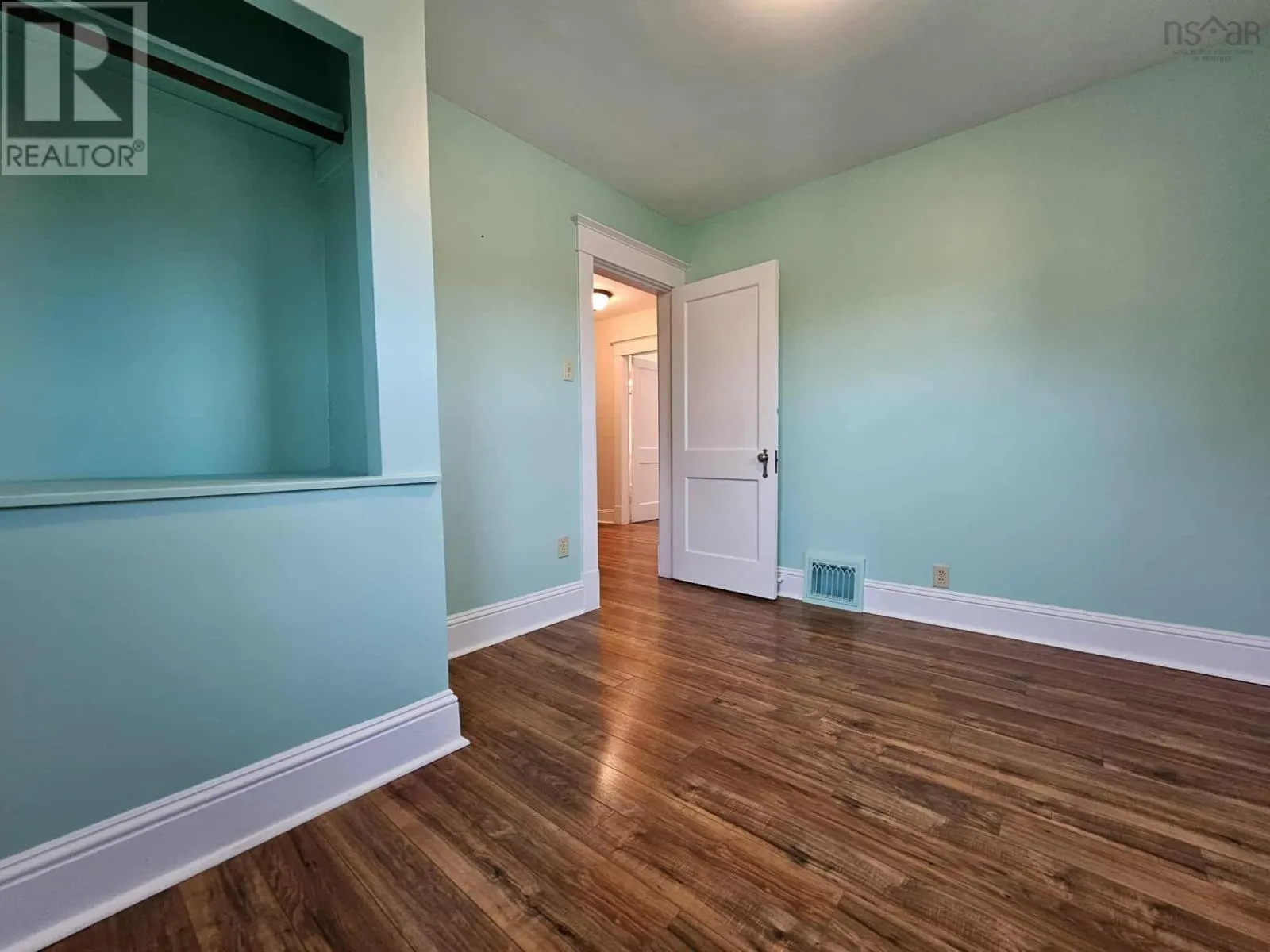 1442 Salmon River Road