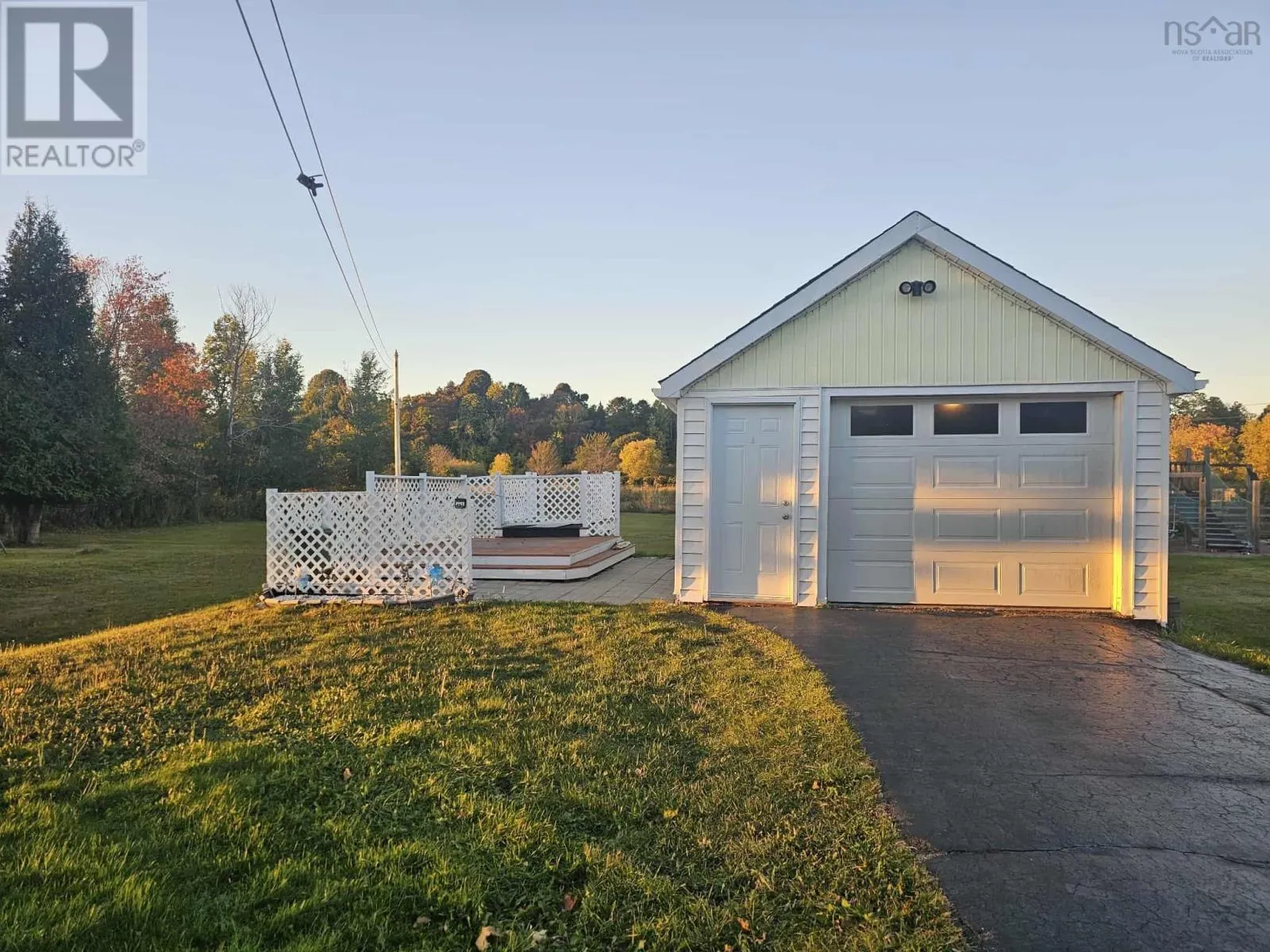1442 Salmon River Road
