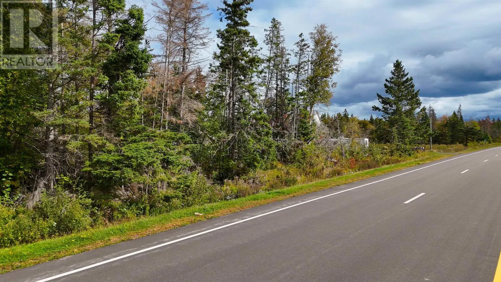 Lot Trans Canada Highway