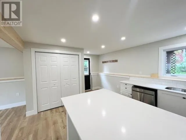 123 Parkside Drive