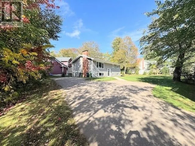 123 Parkside Drive