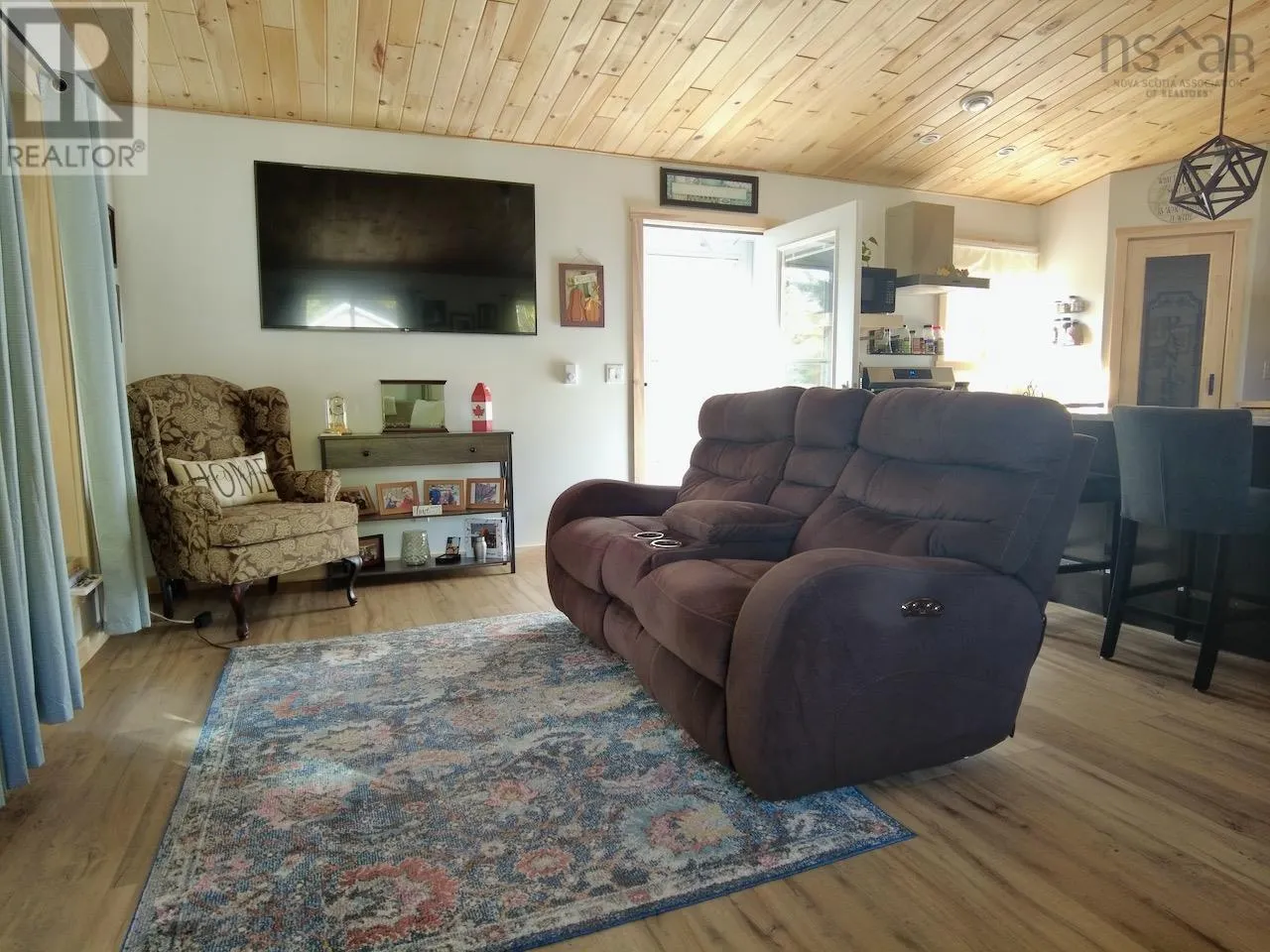 1402 Kolbec Road