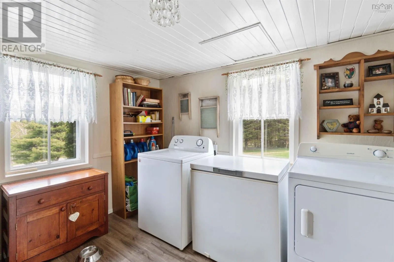 1256 Highway 1