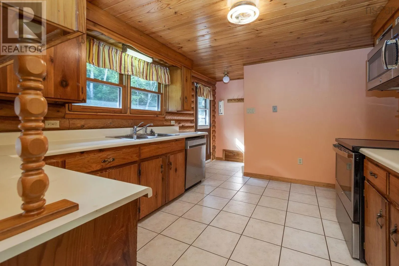 668 Logan Road