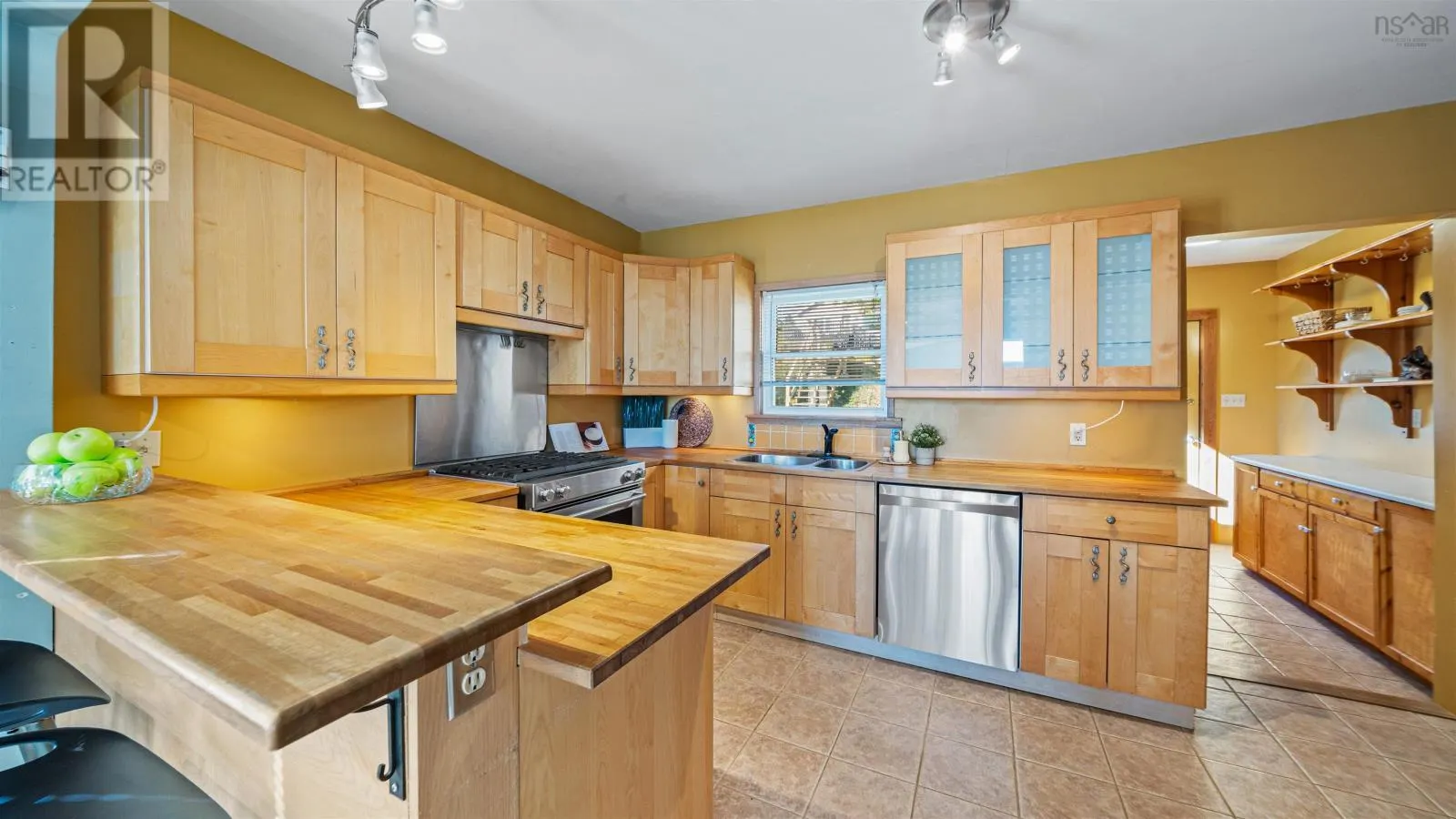 664 Ketch Harbour Road
