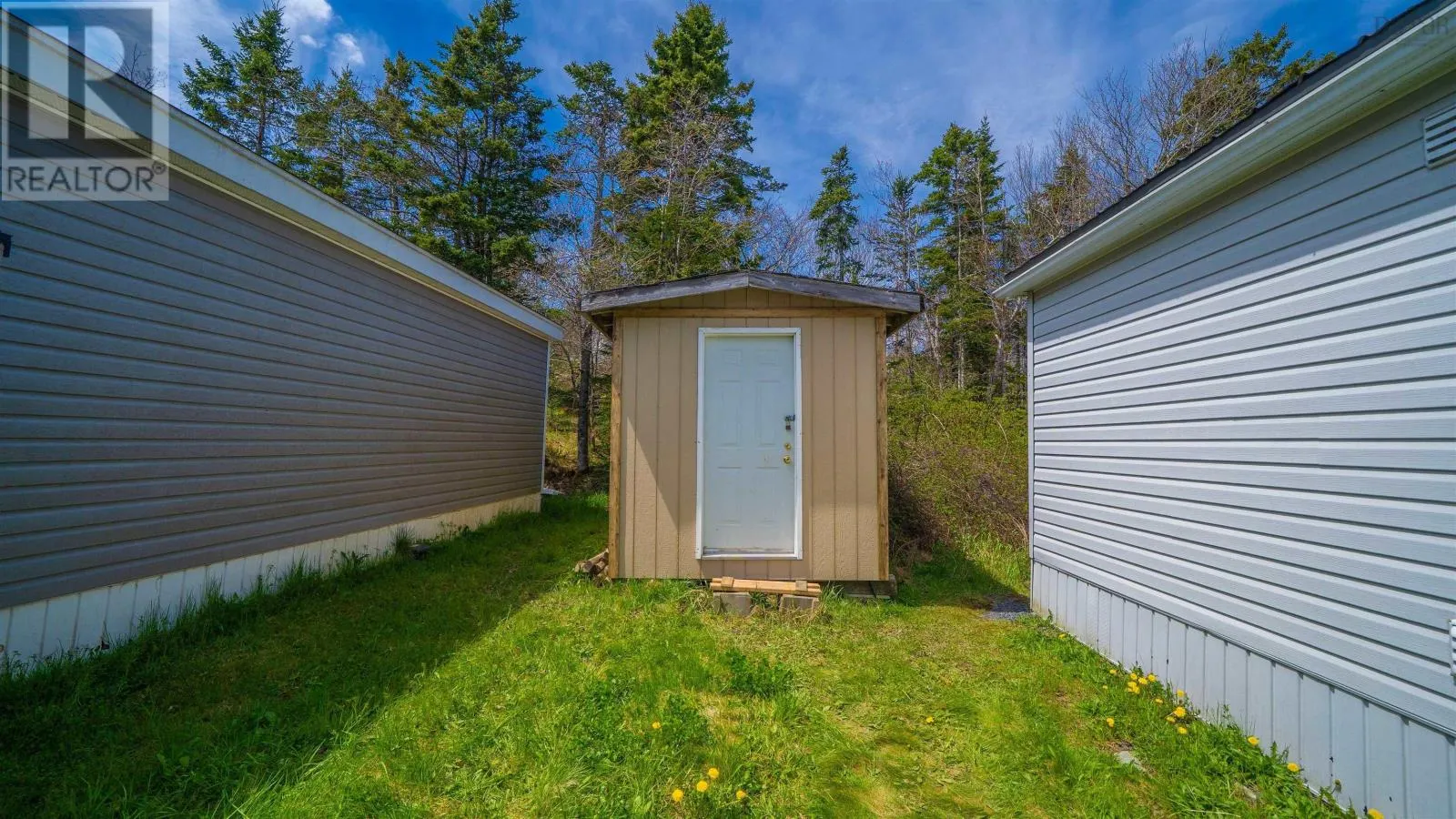 10 Bellwood Drive