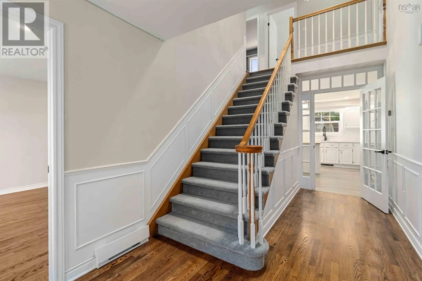 2 Thackeray Close