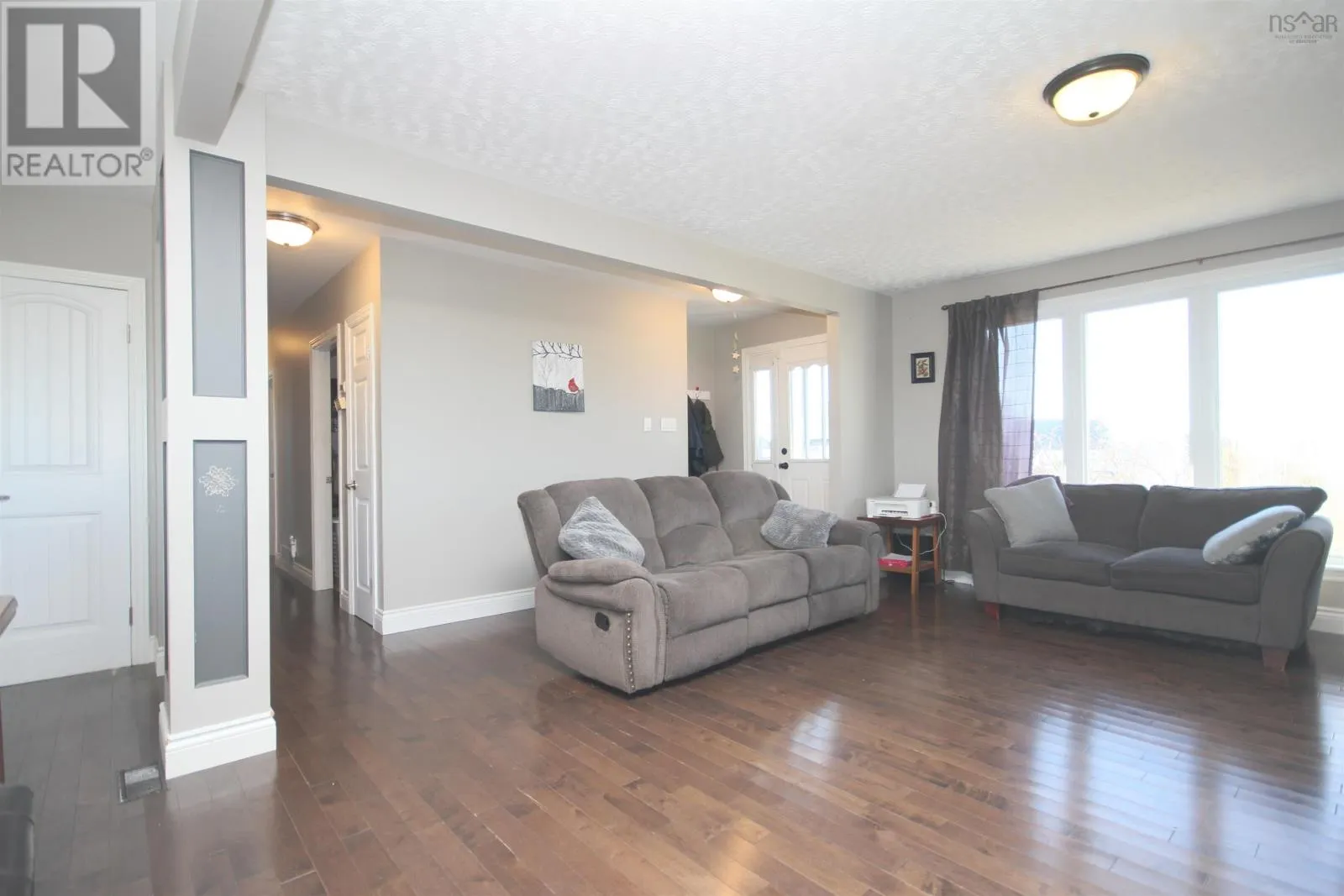 125 Grandique Ferry Road