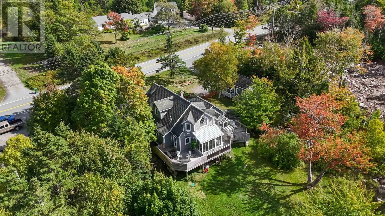 11278 Peggys Cove Road