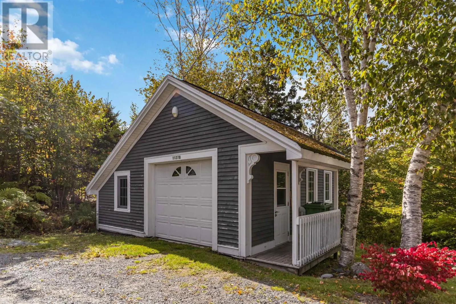 11278 Peggys Cove Road