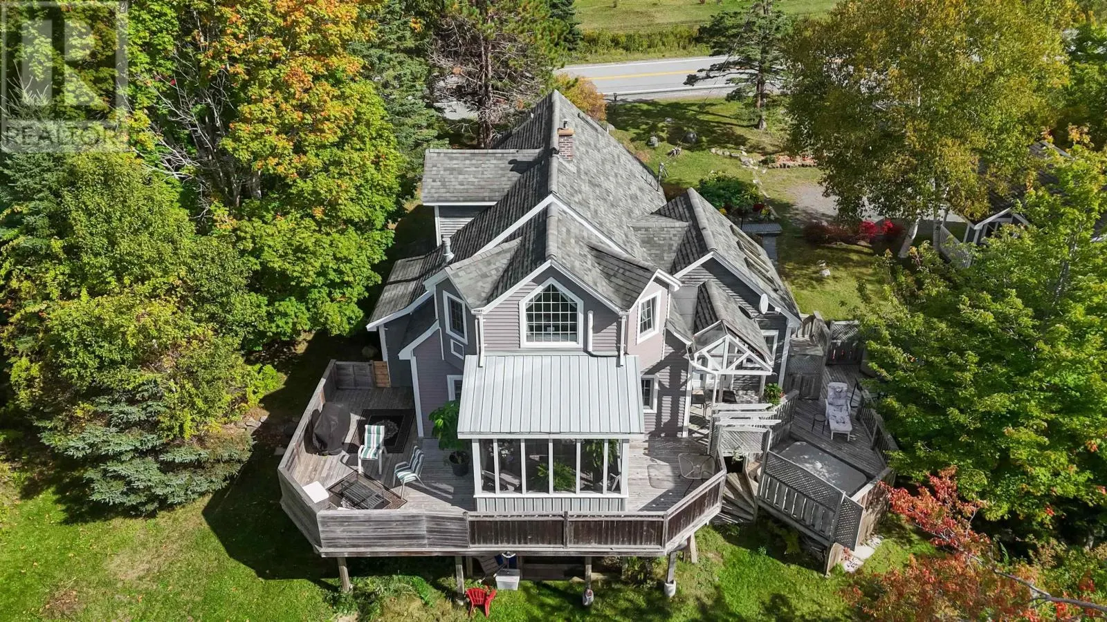 11278 Peggys Cove Road
