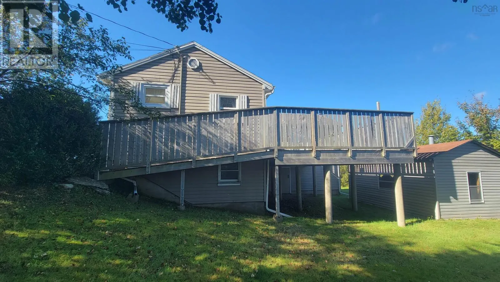 878 Highway 1 Street