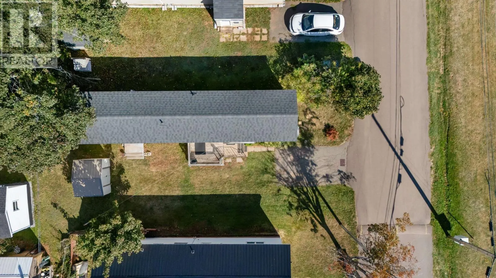 34 linkletter Estates