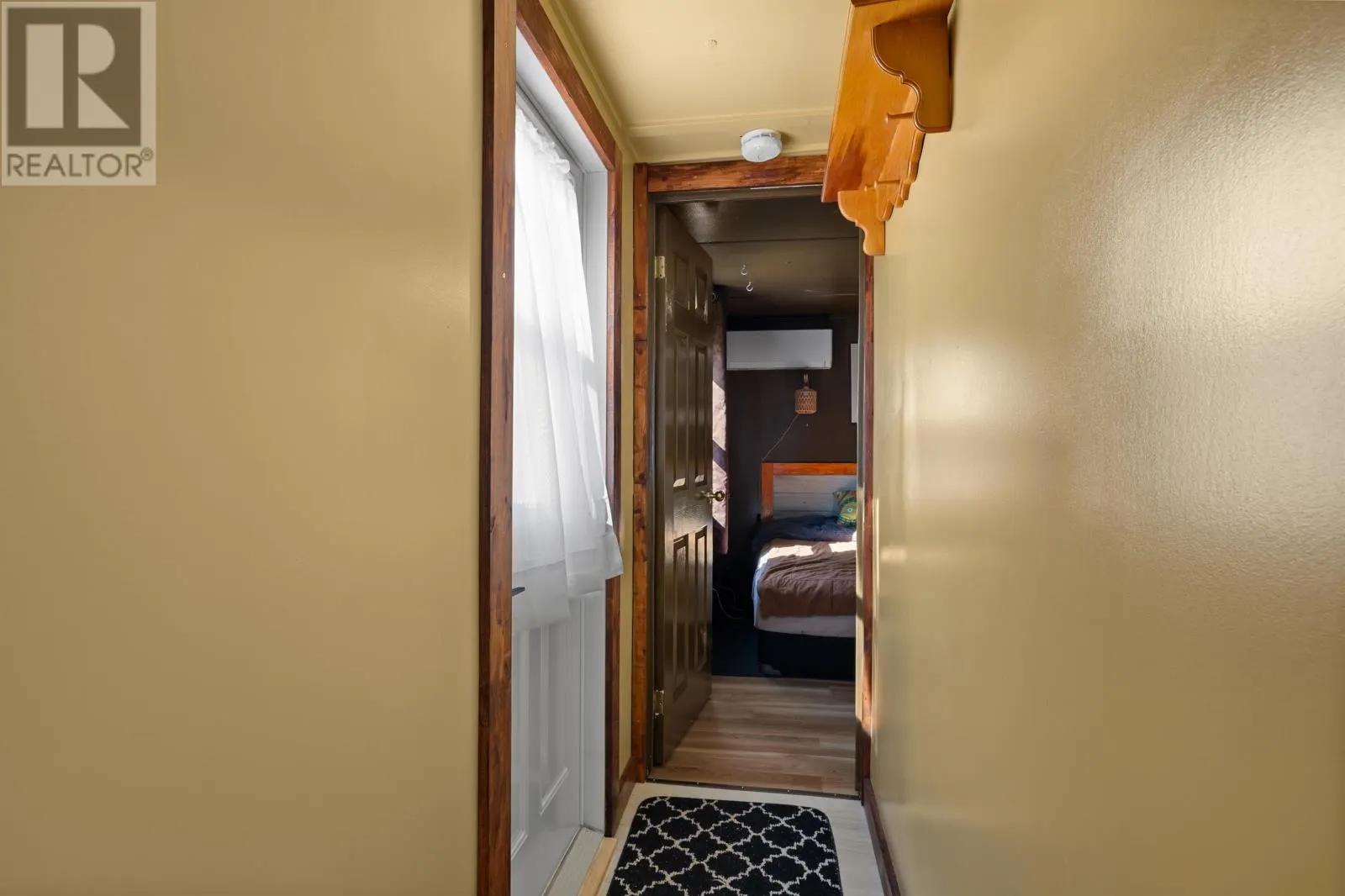 34 linkletter Estates