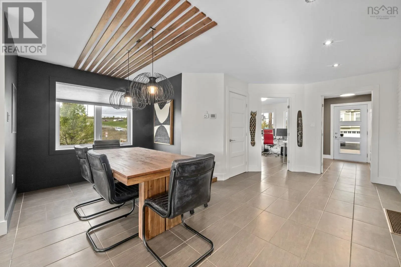 5 Barnsley Court