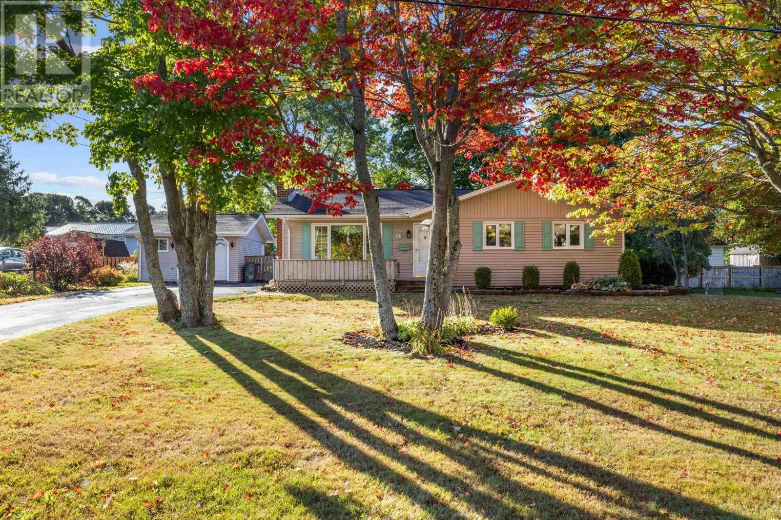 14 Birch Hill