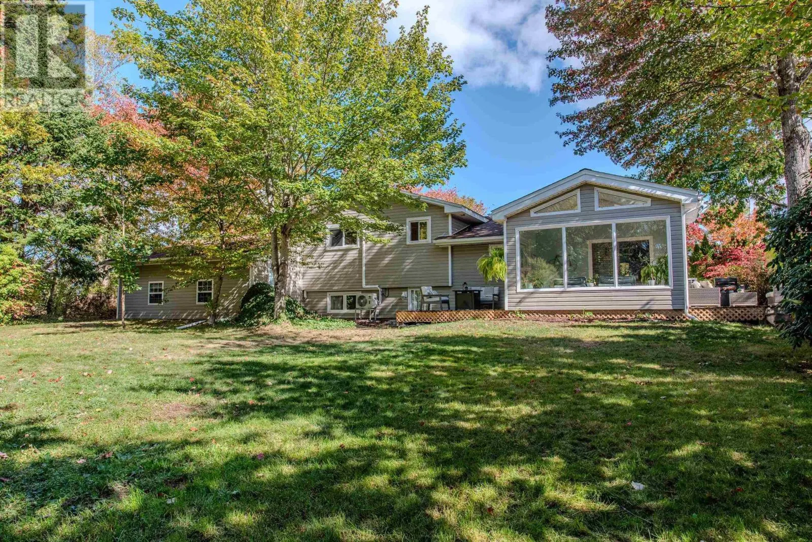 6 Cummings Drive