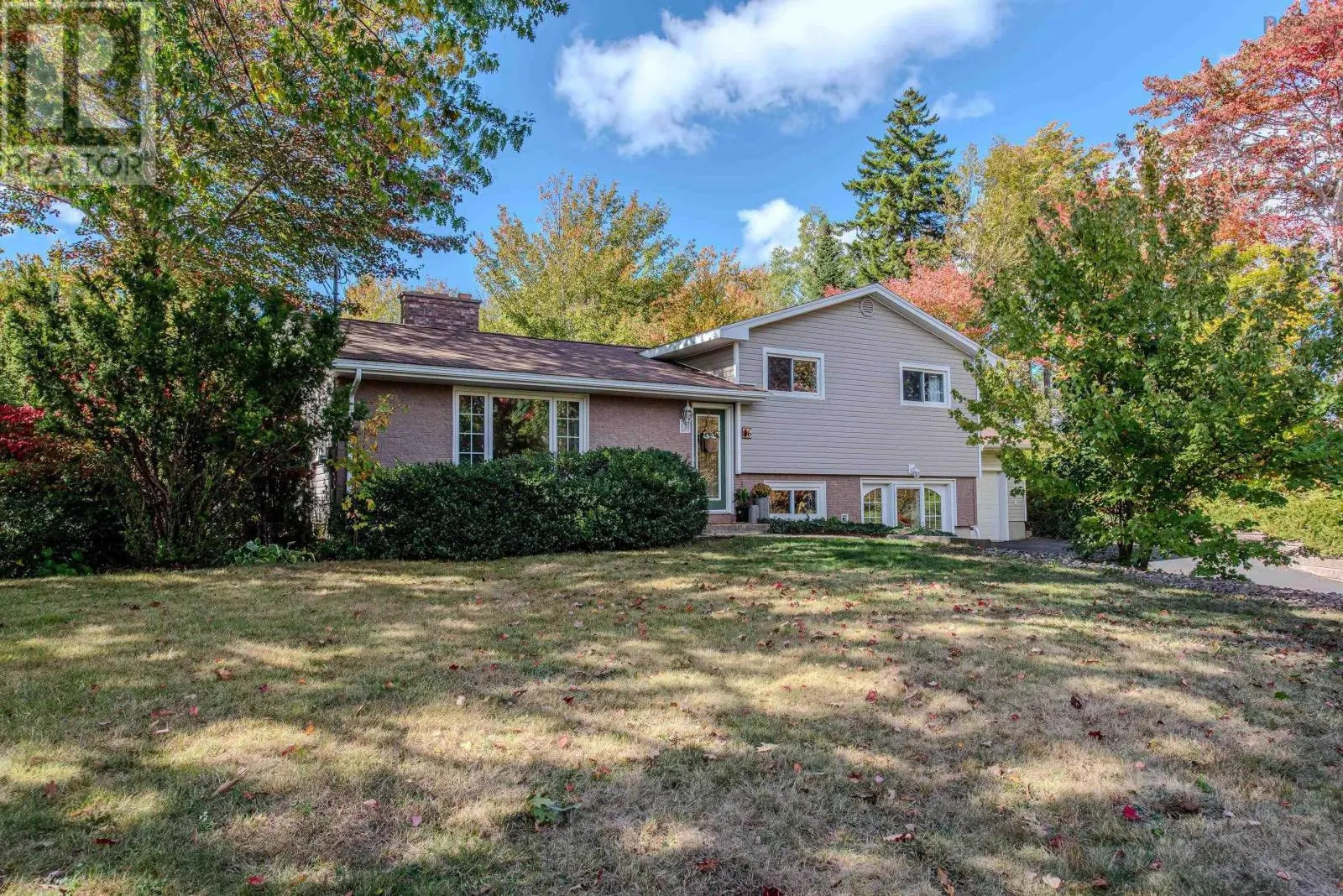 6 Cummings Drive
