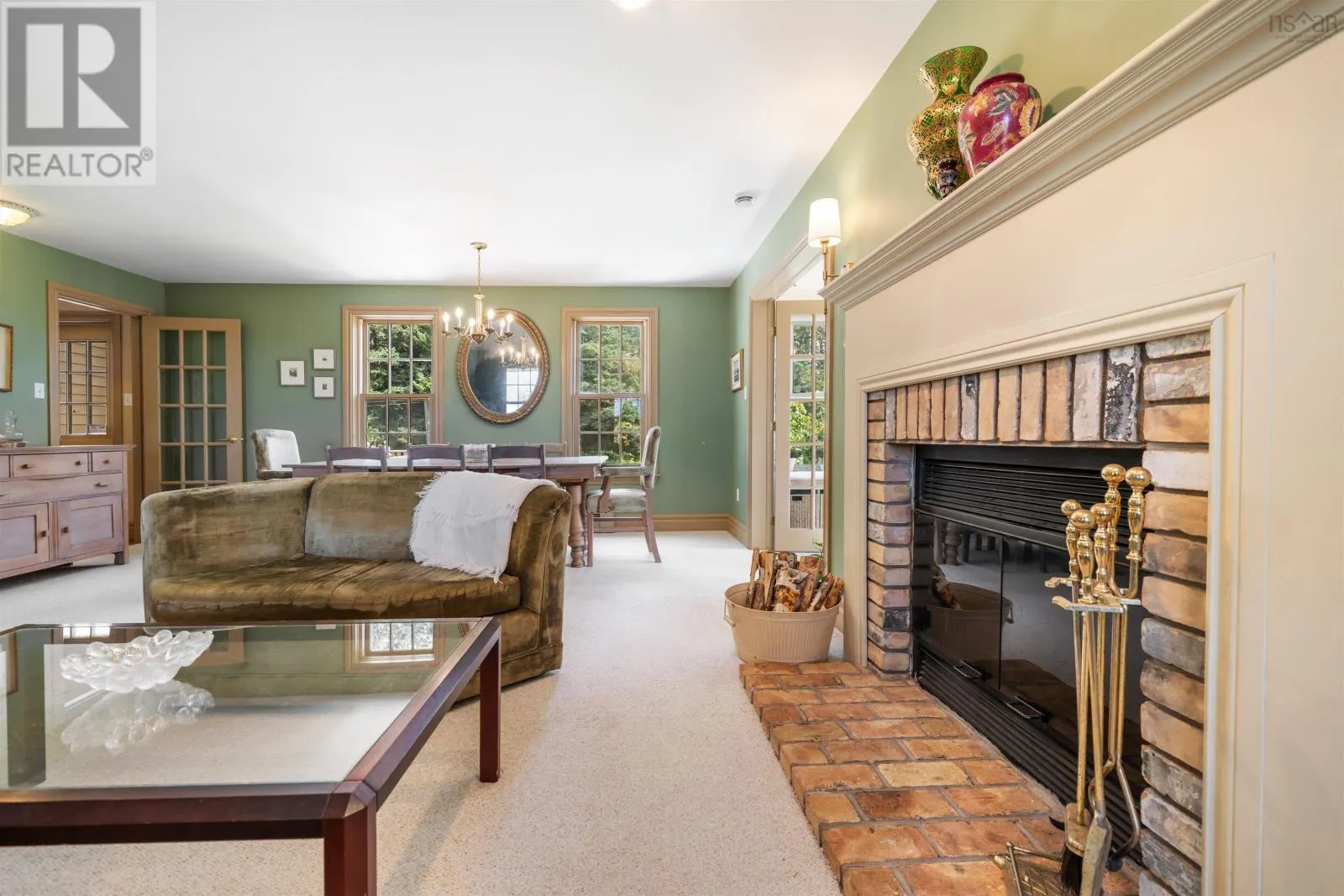 19 Foxberry Hill