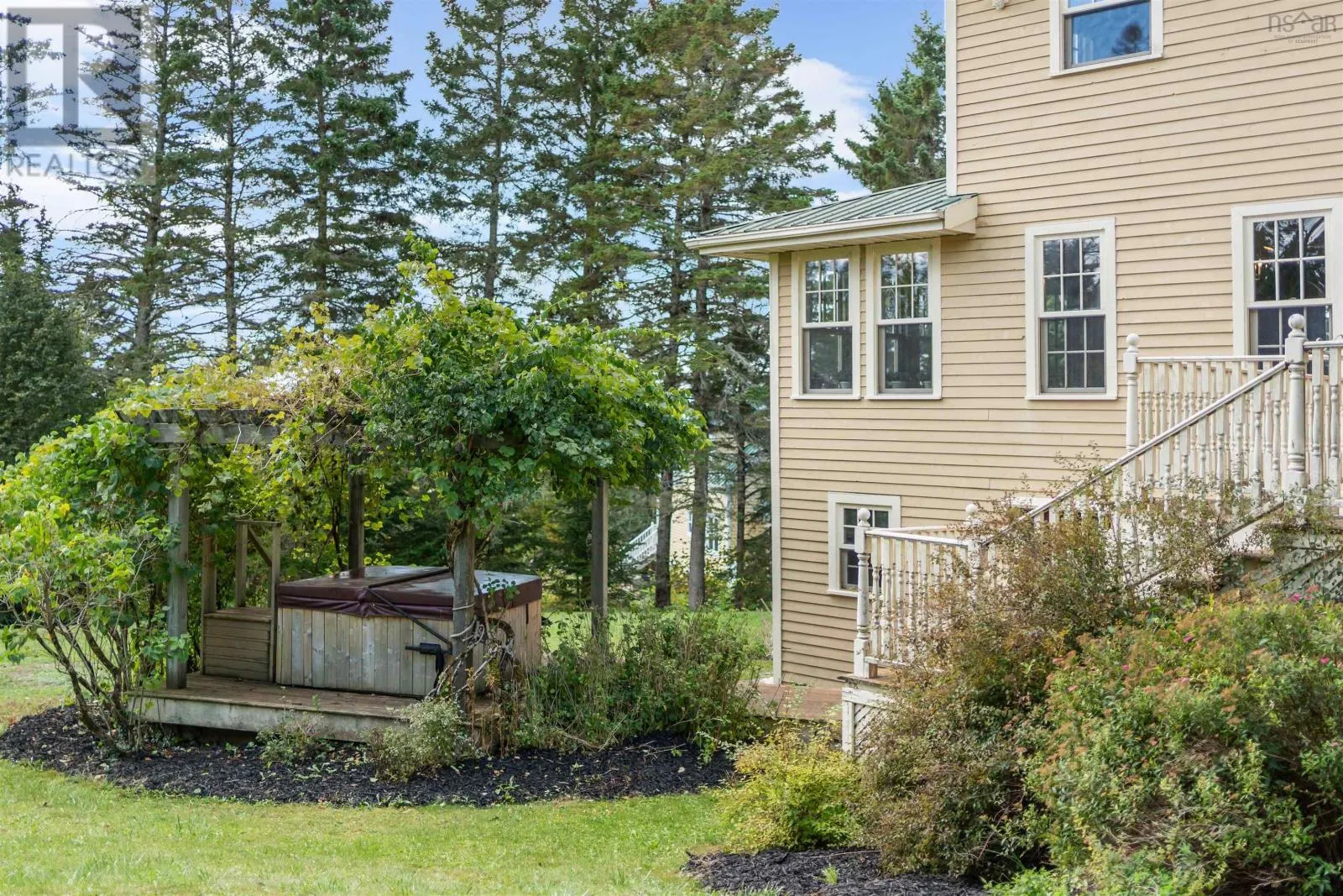 19 Foxberry Hill
