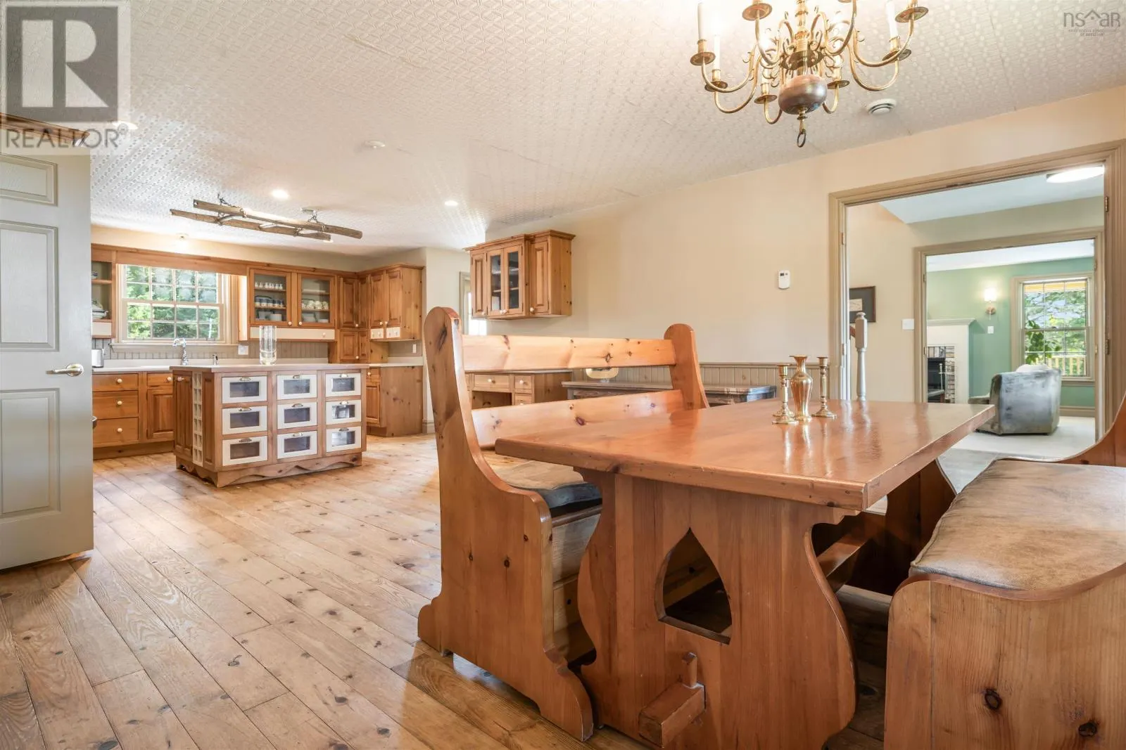 19 Foxberry Hill