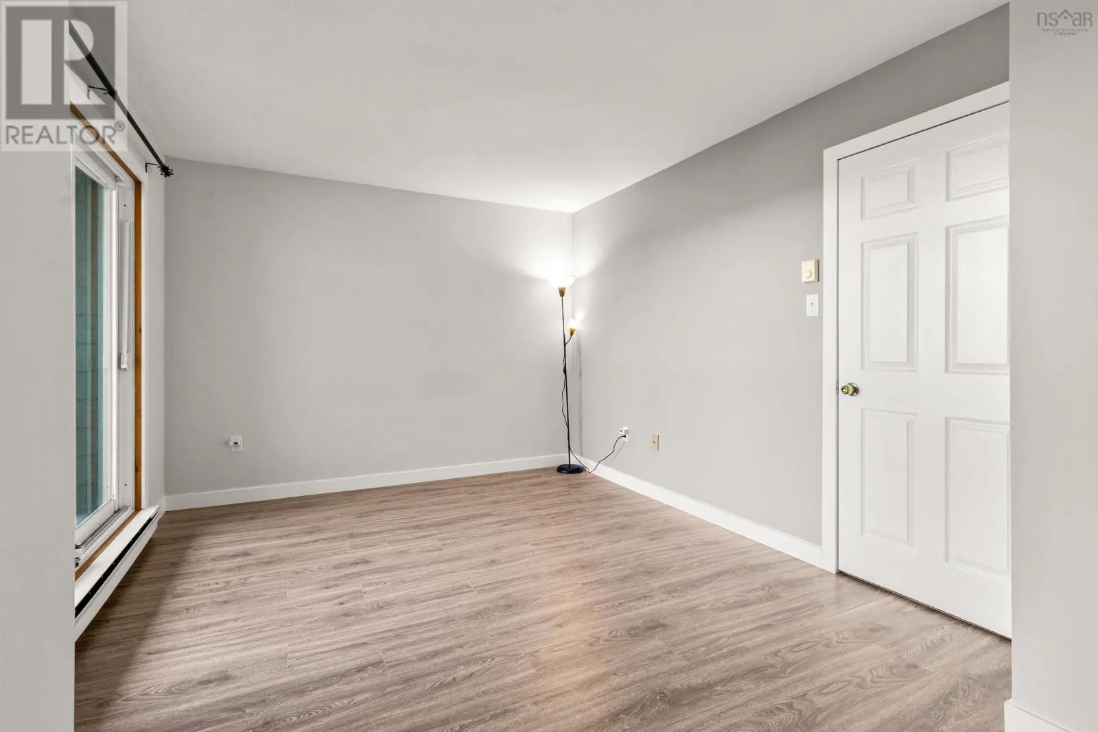 5899 Gainsborough Place
