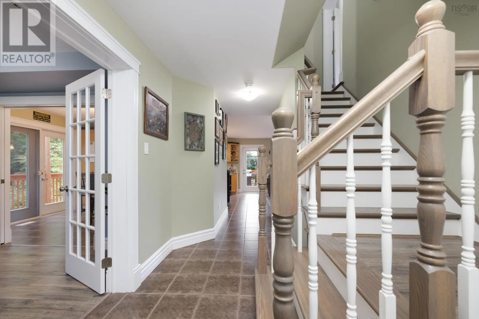 286 Clivedon Court