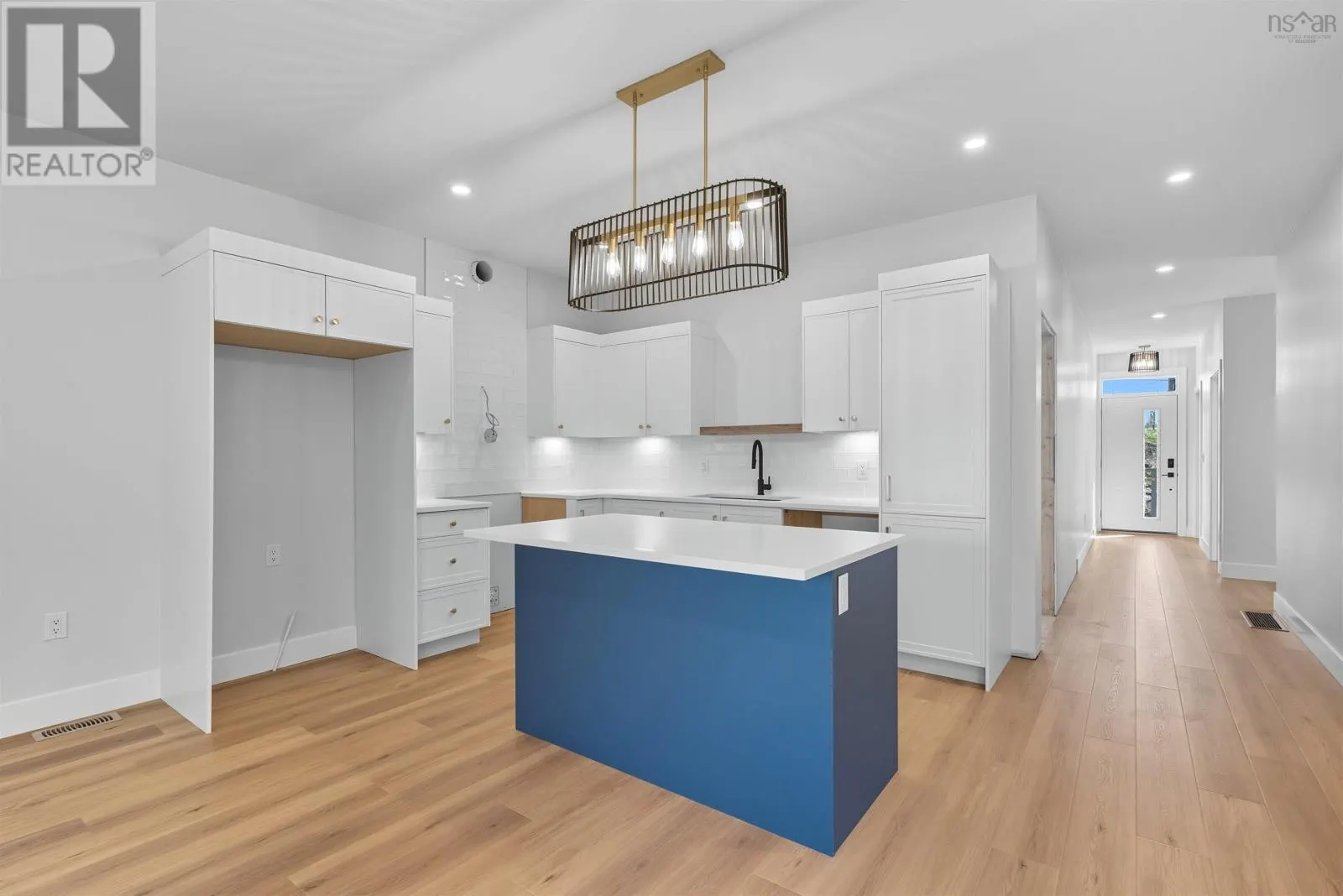 21 Pearlgarden Close