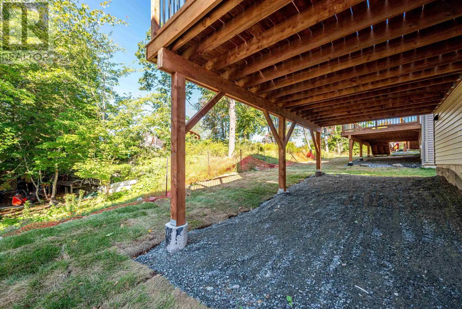 21 Pearlgarden Close
