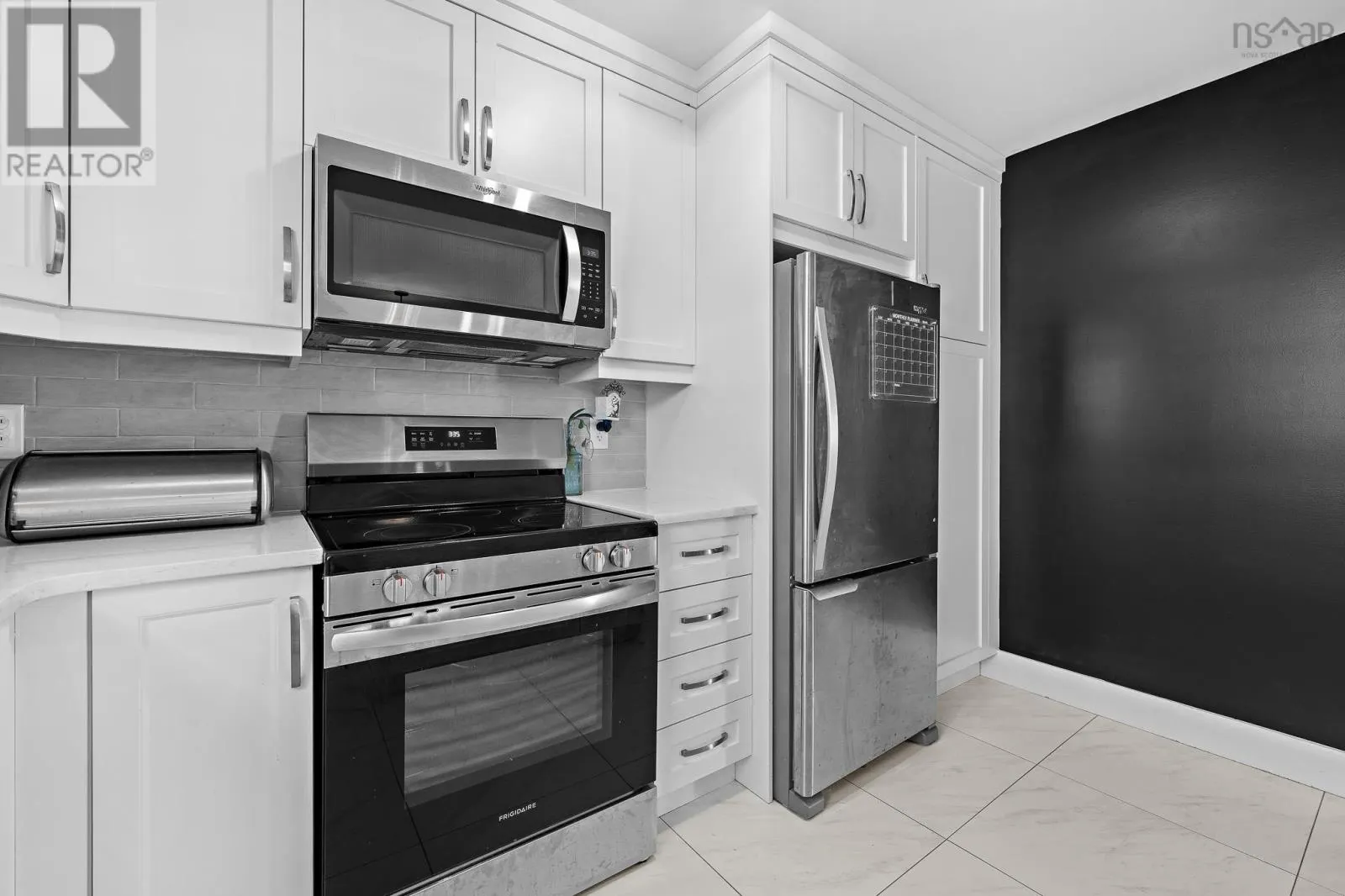 202 Titanium Crescent