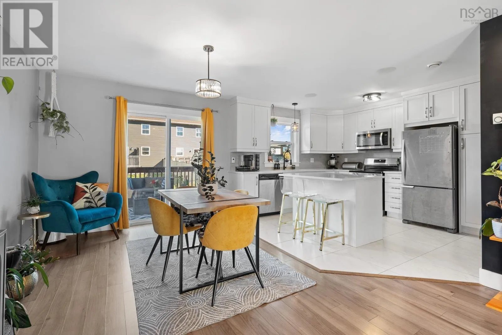 202 Titanium Crescent