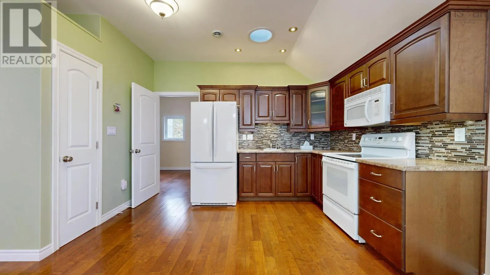 87 Lemarchant Drive
