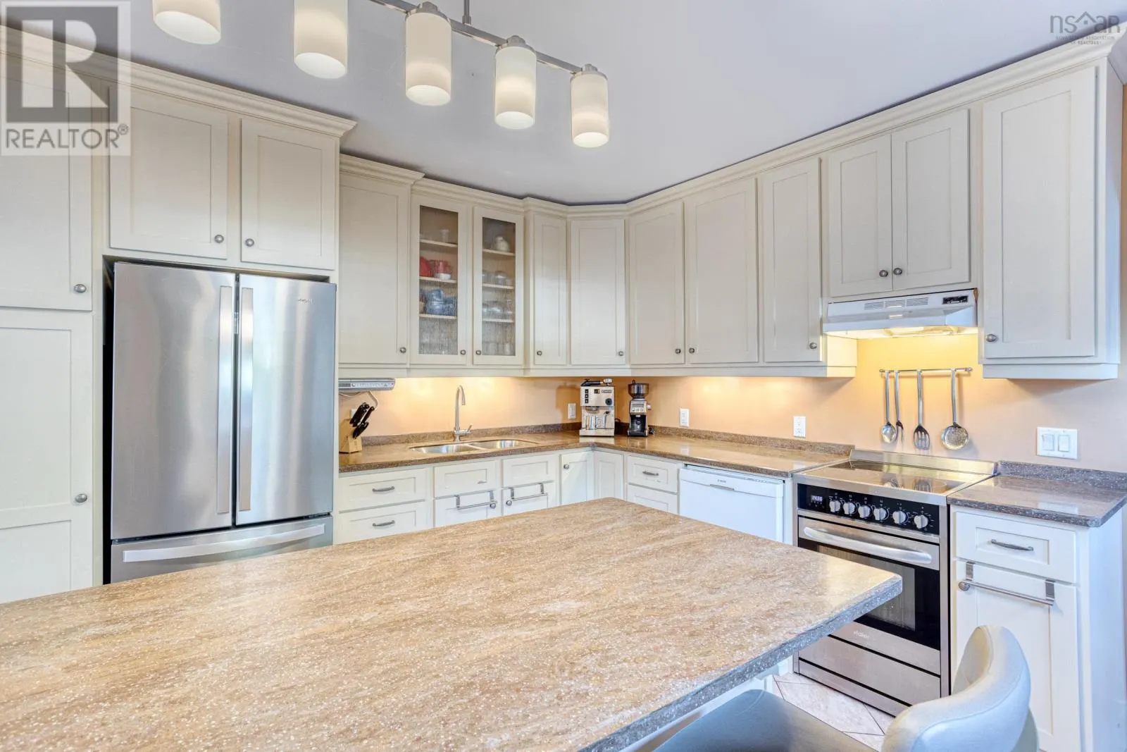 2695 Fuller Terrace