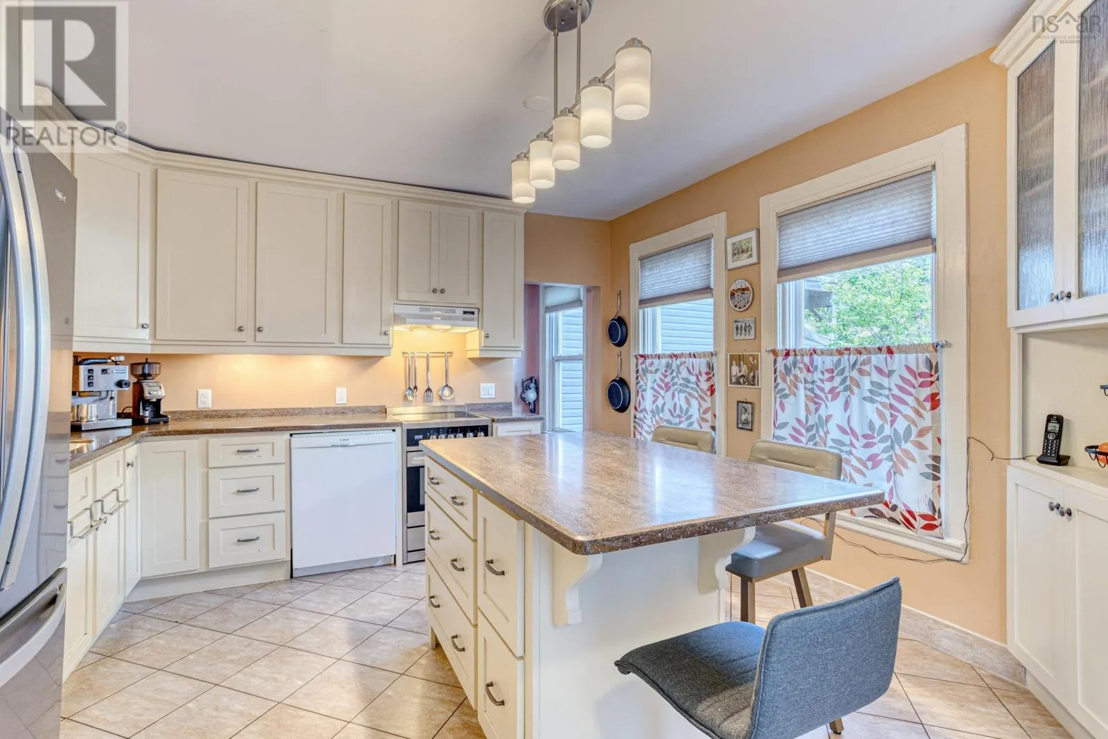 2695 Fuller Terrace