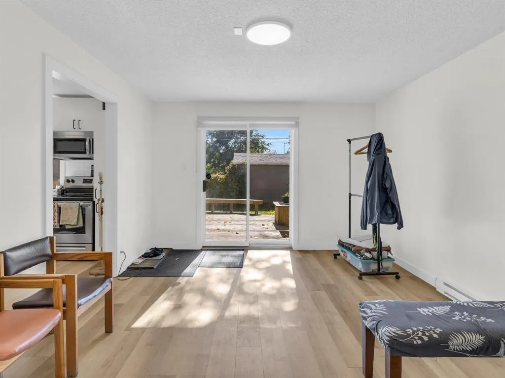 261 Des Meurons Street