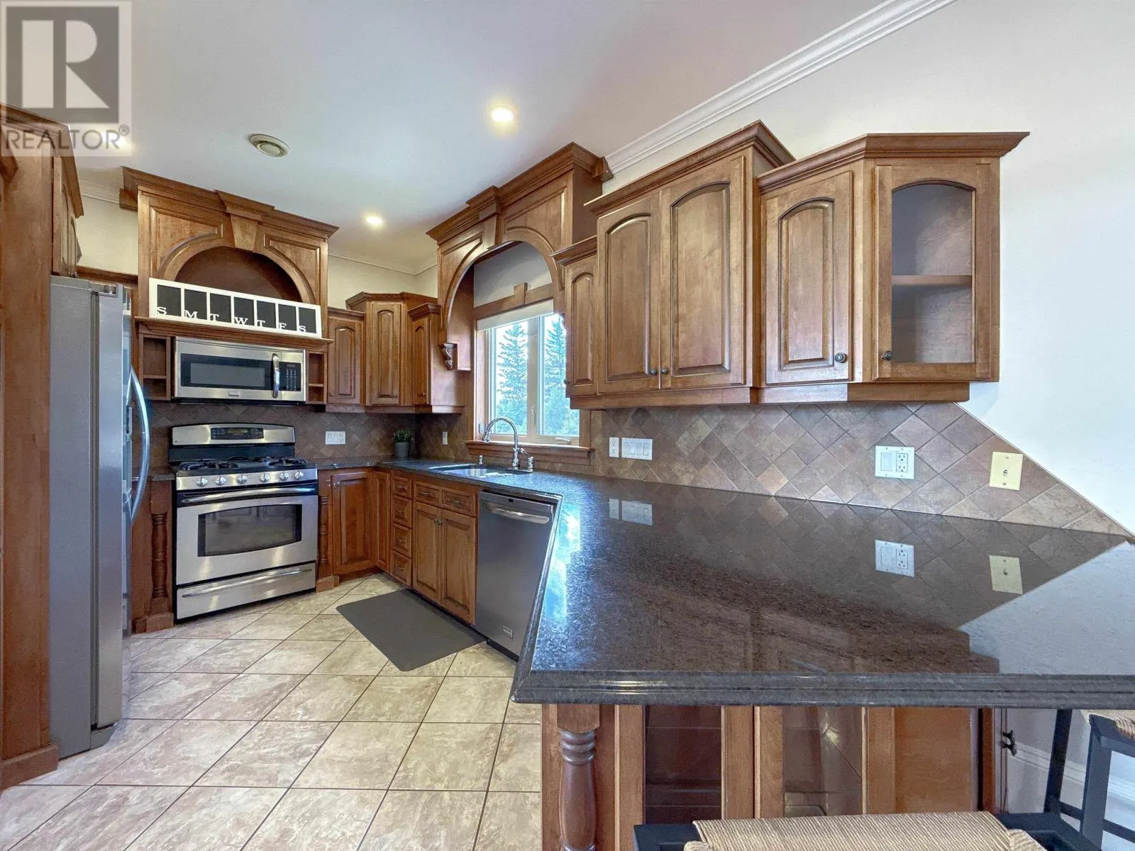 138 Riverbend Lane