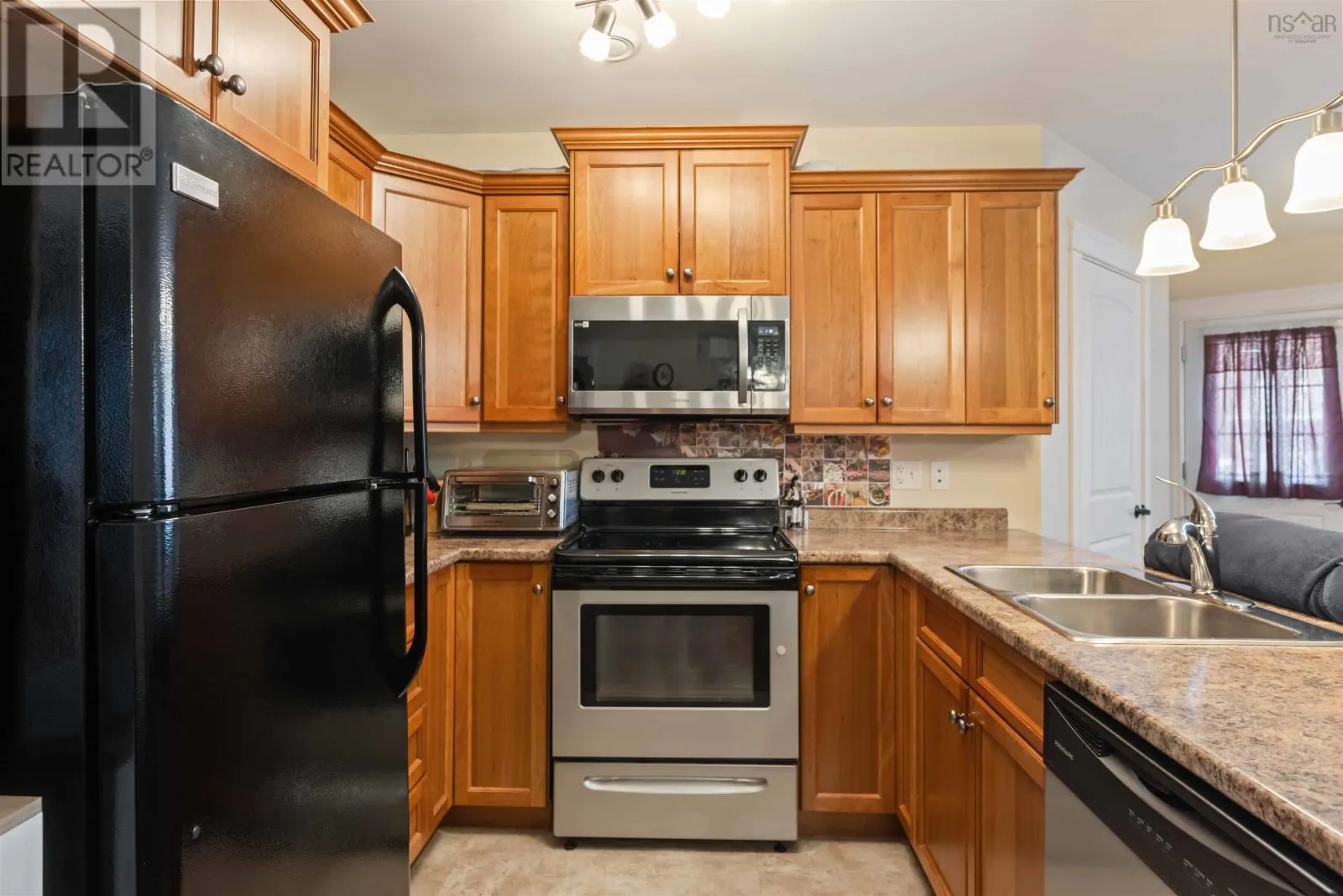 117 & 119 Fairview Drive