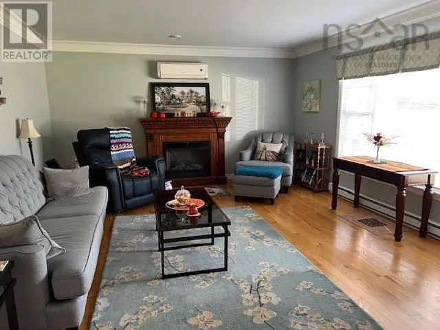 39 HOMESTEAD DRIVE
