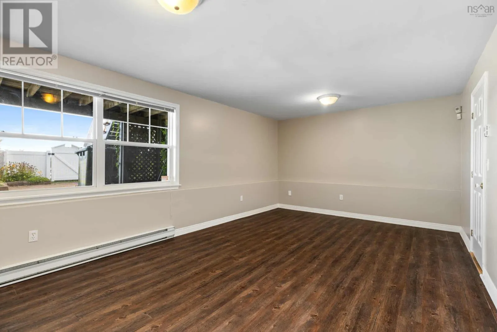 13 Arthur Lismer Court